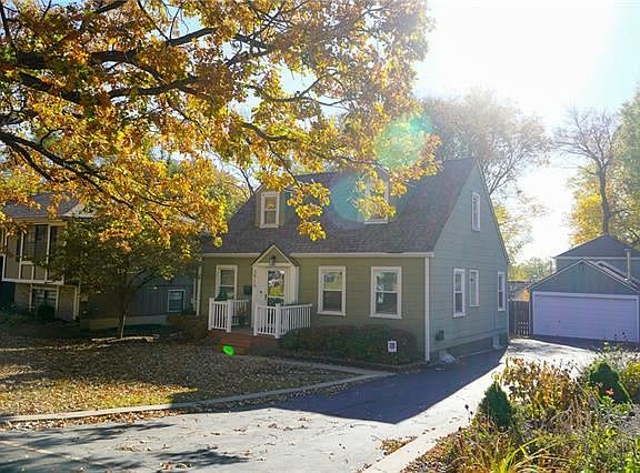 3rd image of 3915 Elledge Dr