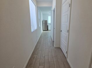 9446 Elmhurst Ridge Ave #B, Las Vegas, NV 89143