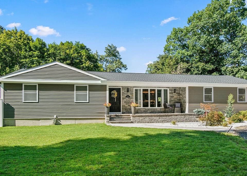 1st image of 58 Cedar Swamp Rd