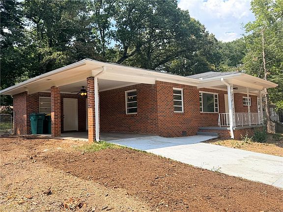 3rd image of 4707 City View Dr