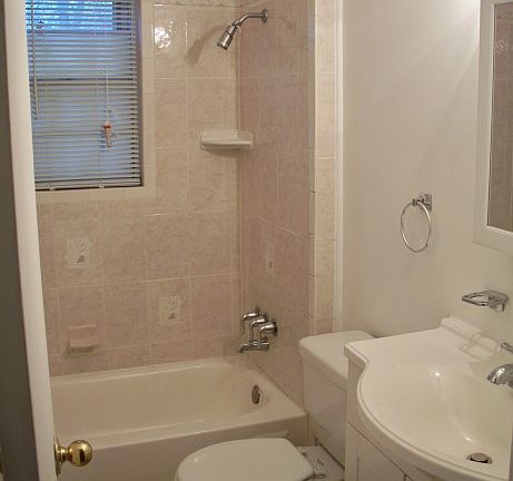 2nd image of 328 Konawa Dr