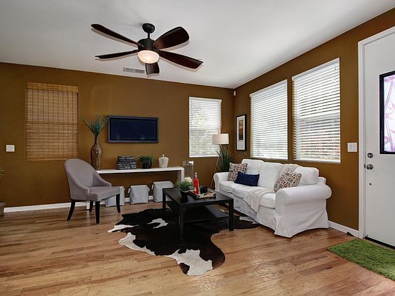 4th image of 851 Graphite Ln
