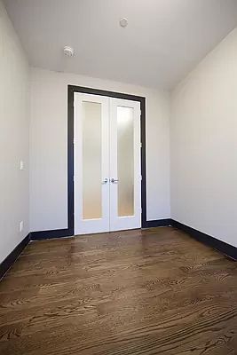 4th image of 875 De Kalb Ave #3K