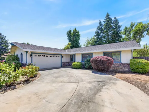 5522 Engle Rd, Carmichael, CA 95608