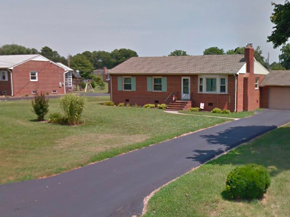 1st image of 8219 Meadowview Ln