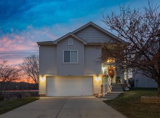 4902 N 155th Ave, Omaha, NE 68116