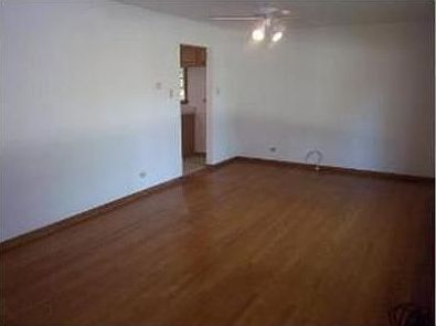3rd image of 81 E Glengate Ave