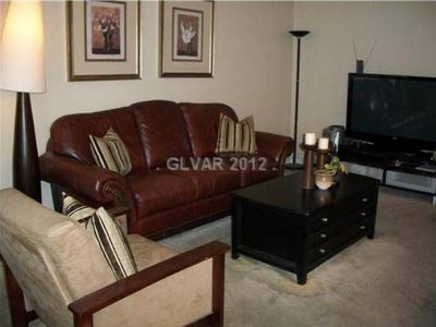 2750 S Durango Dr APT 1045, Las Vegas, NV, 89117