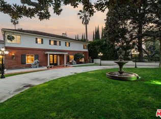 10514 Camarillo St, North Hollywood, CA 91602