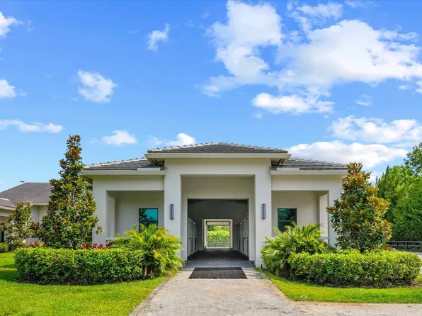 15450 Estancia Ln, Wellington, FL 33414