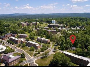 95 Butterfield Ter, Amherst, MA 01002