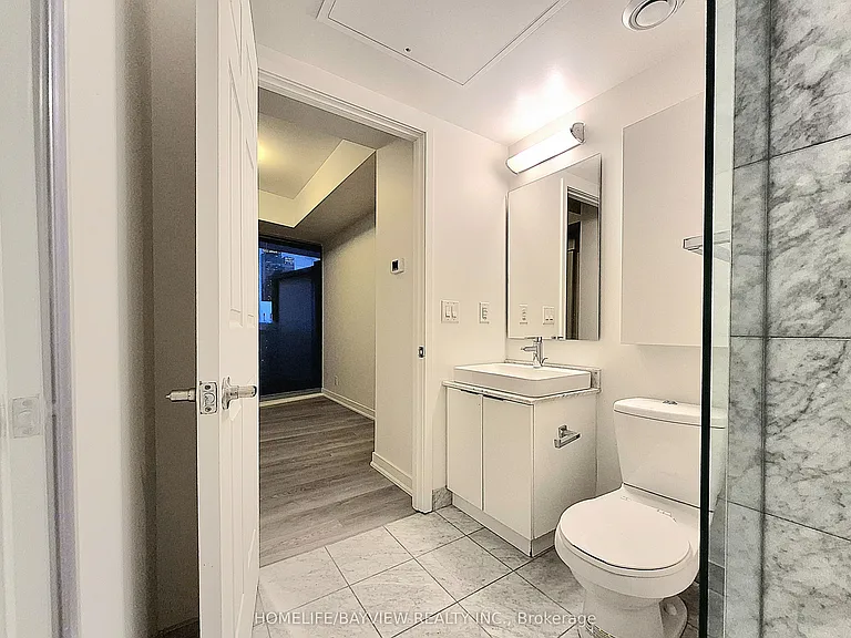 14 York St #1305 — Photo 12