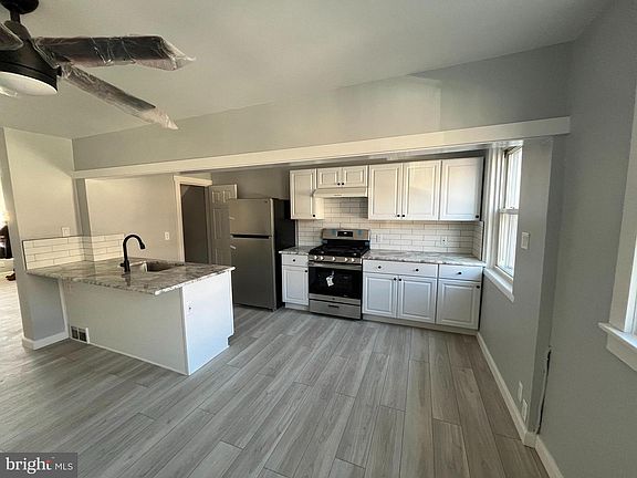 2nd image of 6853 Sylvester St