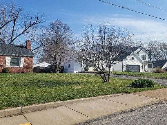 3rd image of 525 Nirk Ave