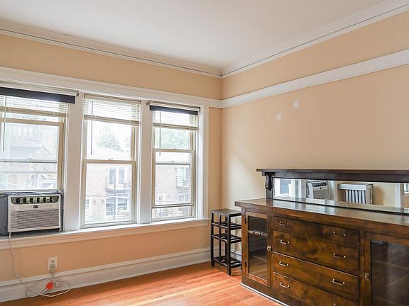 2nd image of 4451 N Damen Ave APT S2