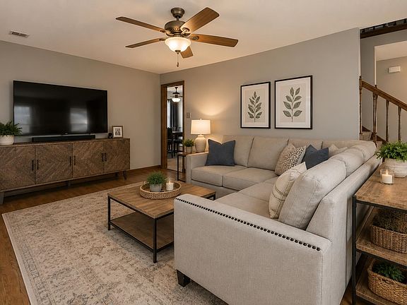 5th image of 3307 Yalewood Dr