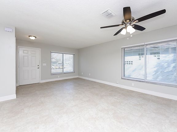 2nd image of 9522 Chandon Dr