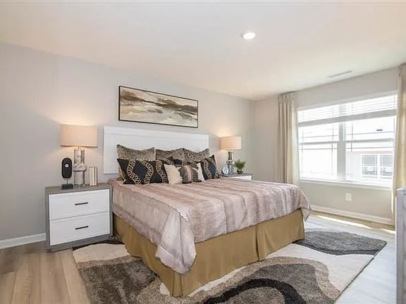 5th image of 2846 Cross Branch Dr #67
