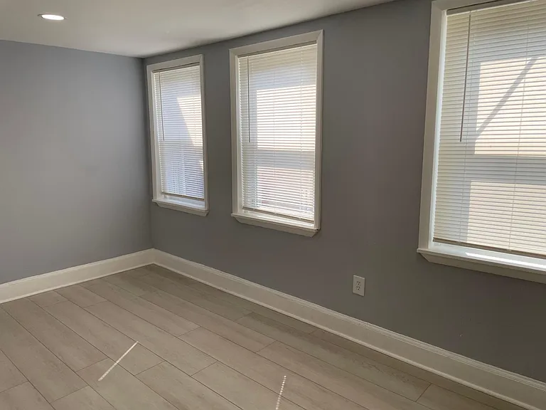 2746 S Sheridan St #1 — Photo 7