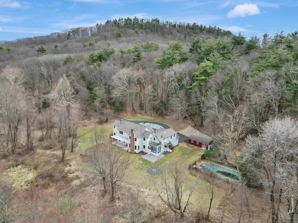 131 Barn Door Hills Road, Granby, CT 06035