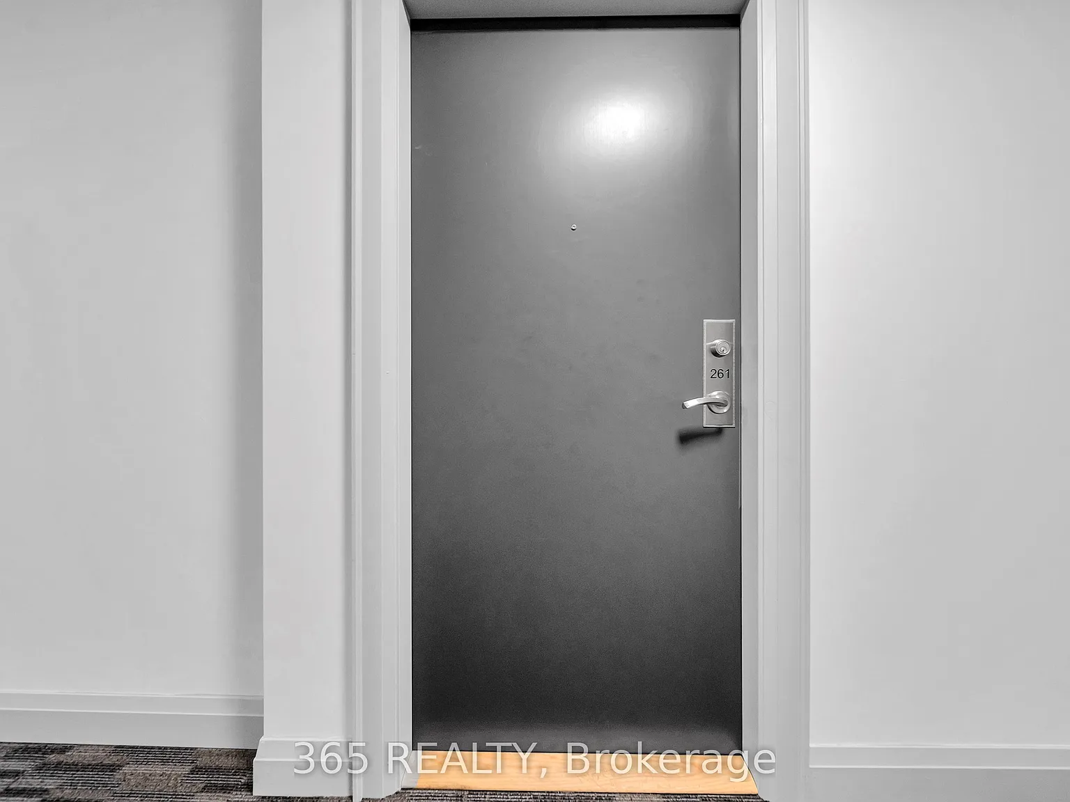 1 bed, $2,000 — Photo 3