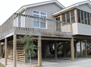 402 Clamshell Dr, Kill Devil Hills, NC 27948