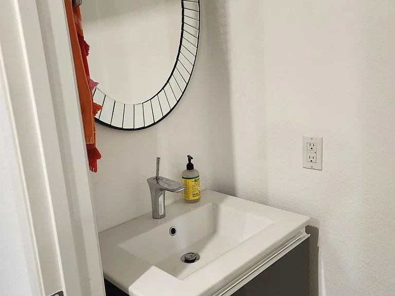 11630 Chenault St #5 — Photo 22