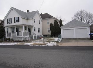 14 Thurston St, Providence, RI 02907