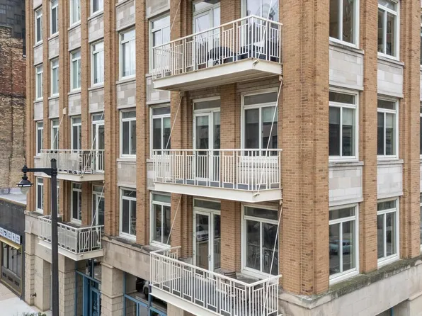 741 N Milwaukee STREET #302, Milwaukee, WI 53202