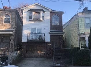 288 Leslie St, Newark, NJ 07112