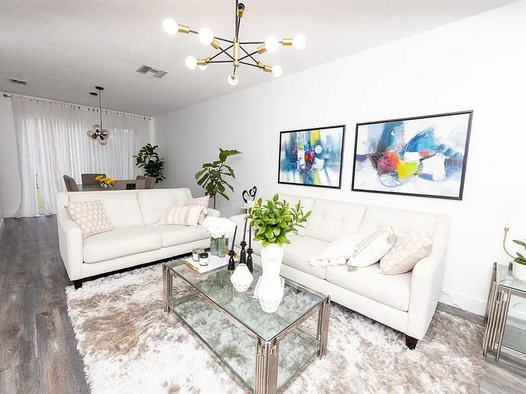 3375 SW 181st Ter — Photo 8