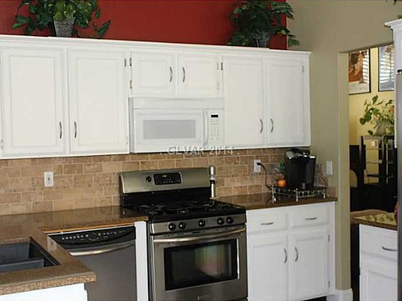 2nd image of 2329 Bloomington Dr