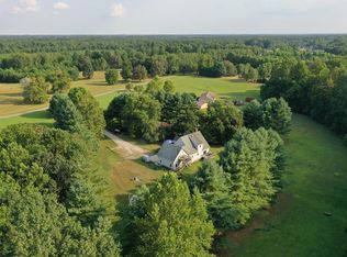 367 Sandy Point Rd, West Point, VA 23181