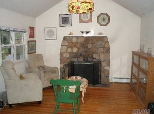 4 Shelter Dr, Sound Beach, NY 11789