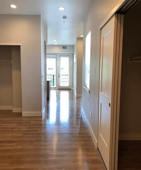 960 N Emerson St #102 — Photo 3