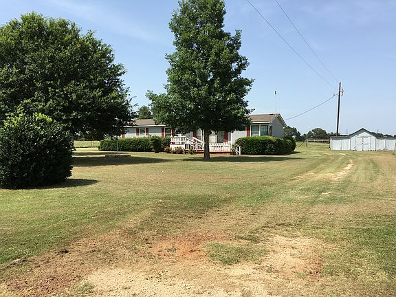 2nd image of 1224 County Road 2120