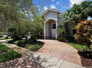 5635 Oakmont Ave, Fort Lauderdale, FL 33312