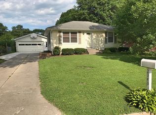 2343 S 39th St, Lincoln, NE 68506