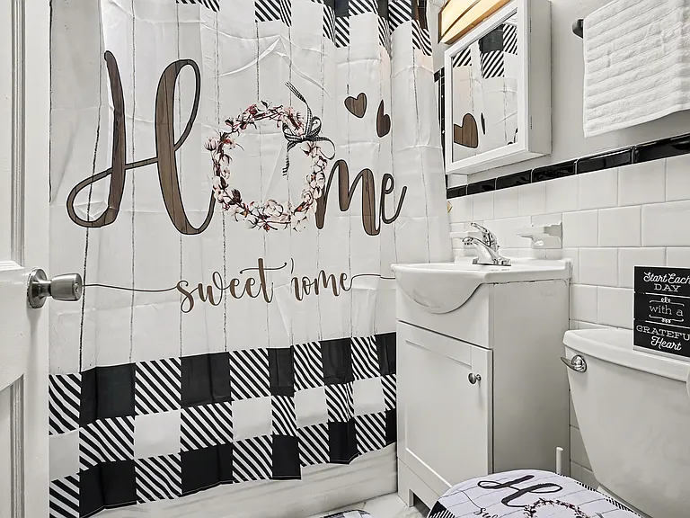 Bathroom (on the second floor)