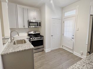 1530 N Rosedale St, Baltimore, MD 21216