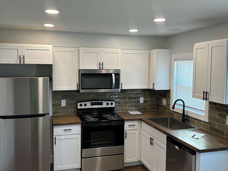 1st image of 265 West Ave