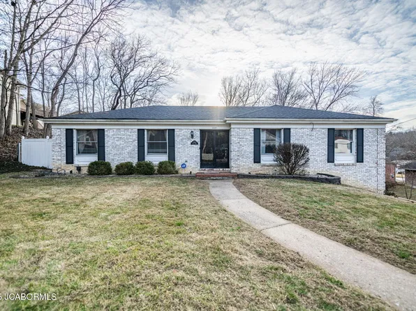 1114 Leslie Blvd, Jefferson City, MO 65101