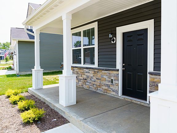 5th image of 11917 Wooden Trace Dr