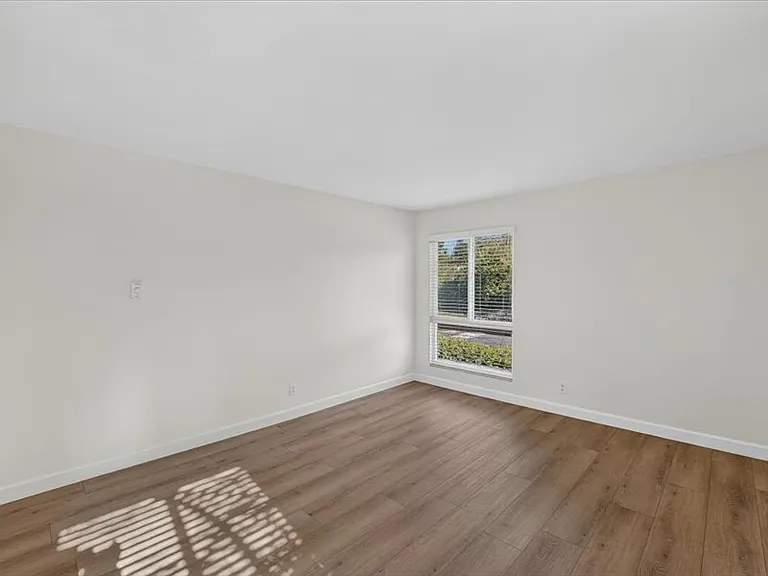 5937 Armaga Spring Rd #N — Photo 28