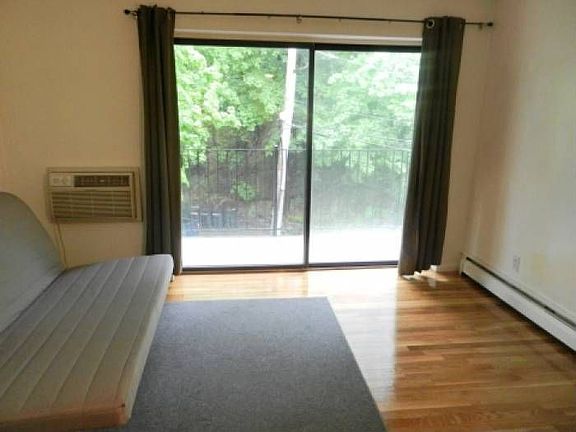Extra Room