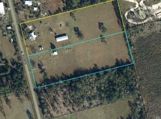 6878 Ganley Rd, Wewahitchka, FL 32465