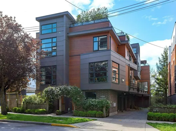 1137 Meares St #5, Victoria, BC V8V 3J9