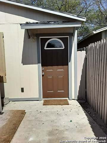 1st image of 5031 Village Gln