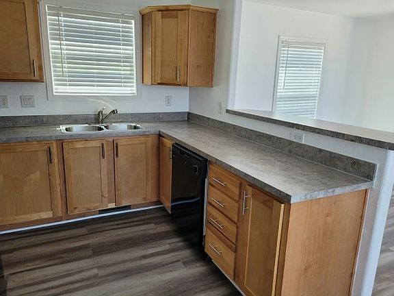 3rd image of 3642 Boulder Hwy #64