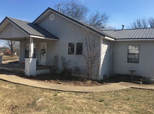 1001 S Harper St, Poteau, OK 74953